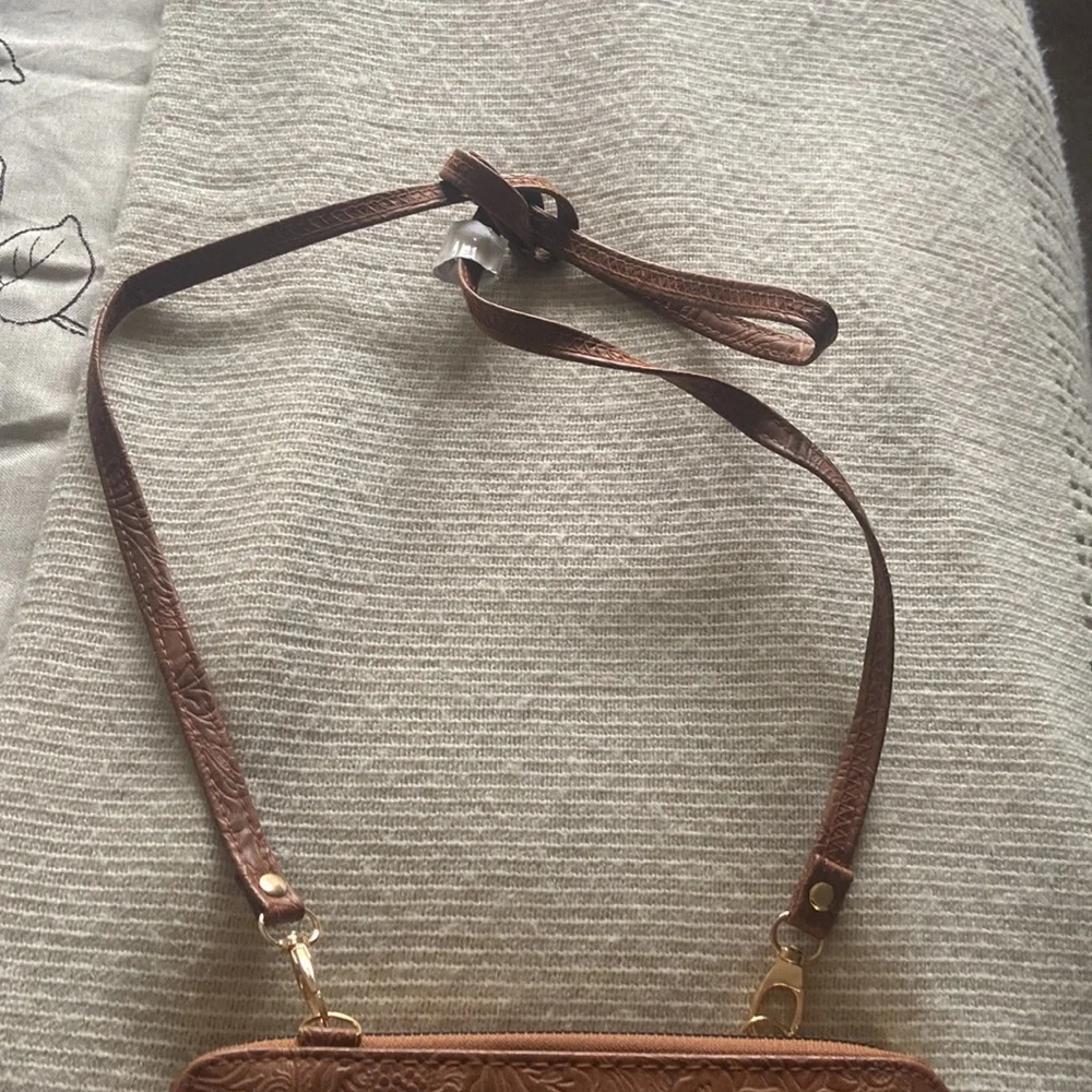 Wristlet - Picture 4 of 6